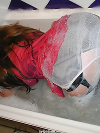 Jane gets in the bath in all her lingerie