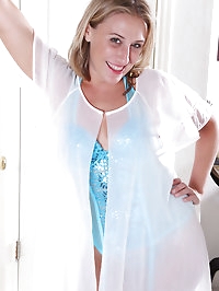 Blonde 32 year old MILF named Chance looking fantastic in..